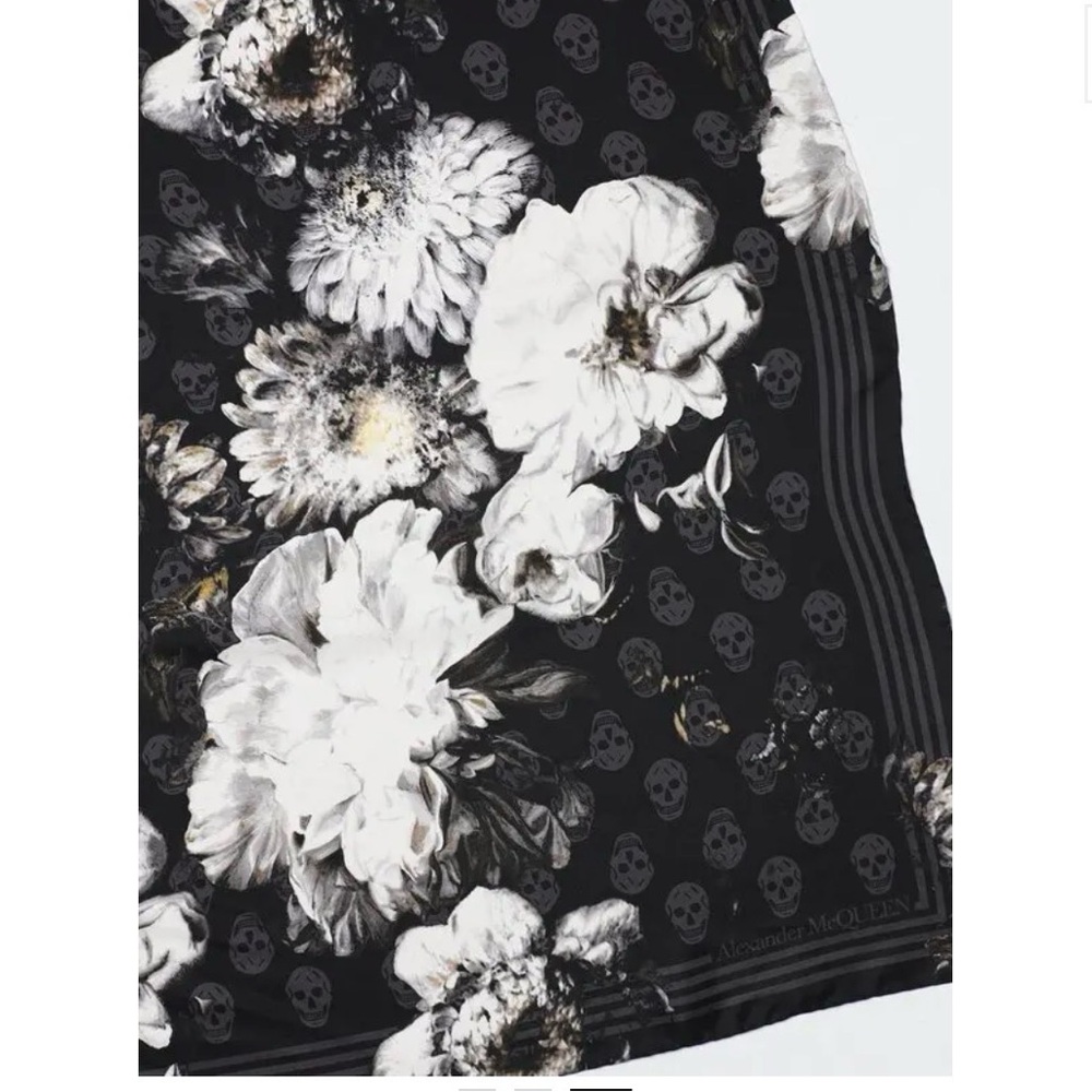 Alexander McQueen Black and White Skull Floral Scarf NWT